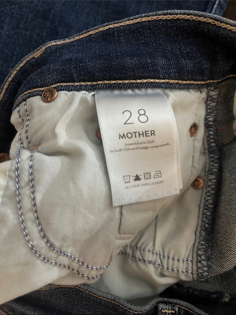 MOTHER Straight-Leg Jeans in Dark Blue with Frayed Hem - Picture 5 of 5